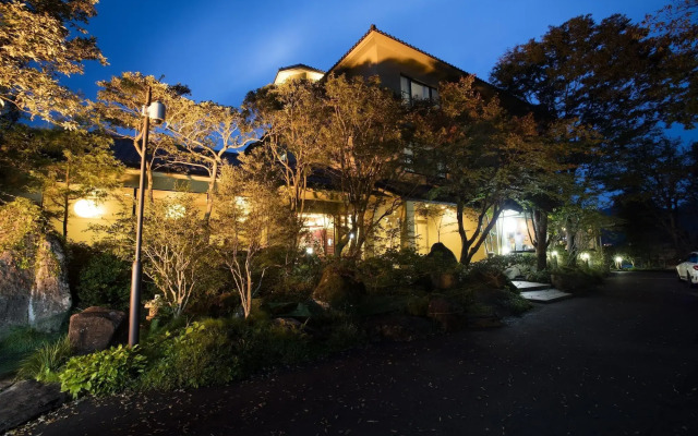 Yufuin Onsen Ryokan Mebaeso