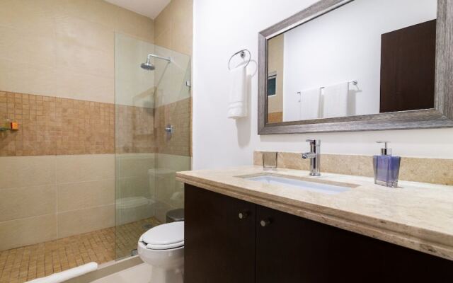 Sabbia 4104 - 3 Bedrooms ALL IN Suite Condo