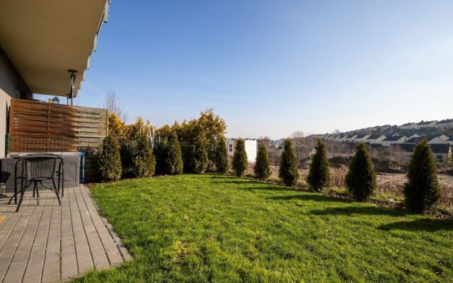 Apartment With Garden by Renters