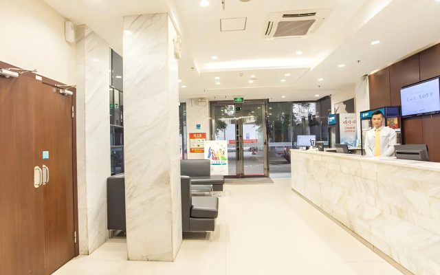 City Comfort Inn
