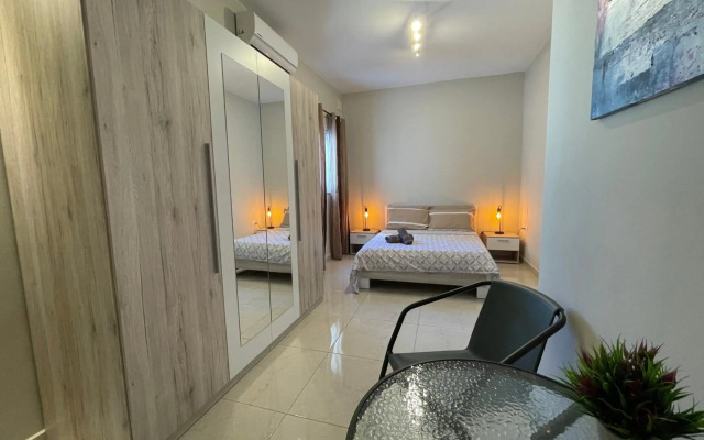 Venera Rooms