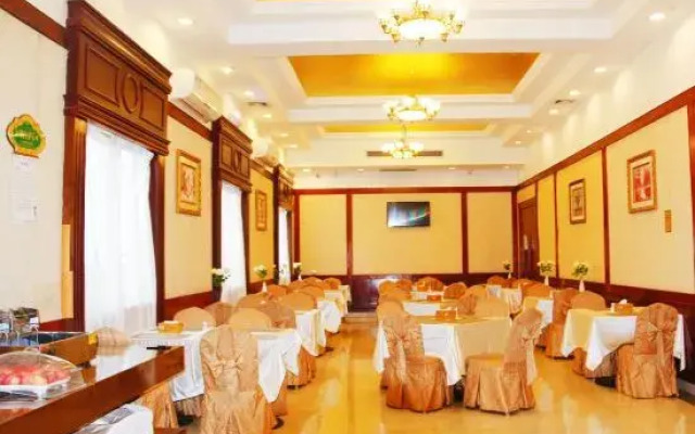 Vienna International Hotel