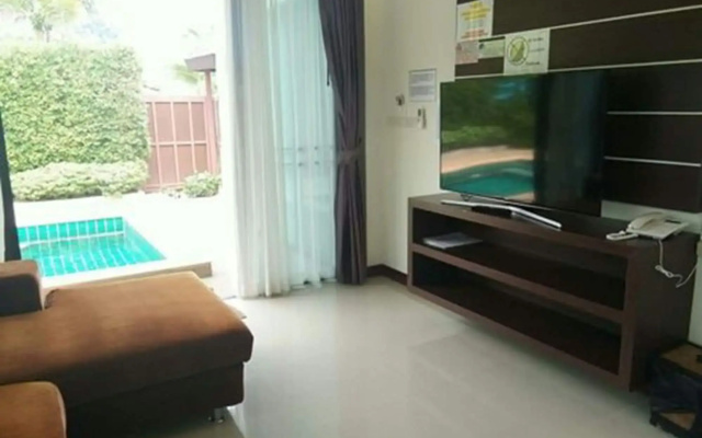 Aonang Oscar Pool Villas