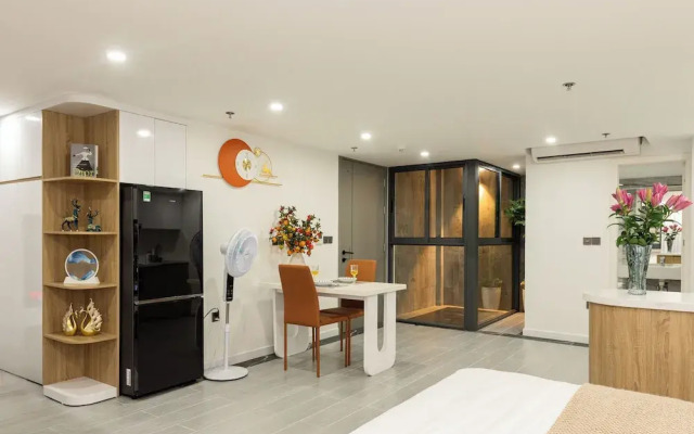 Myrcella Apartment