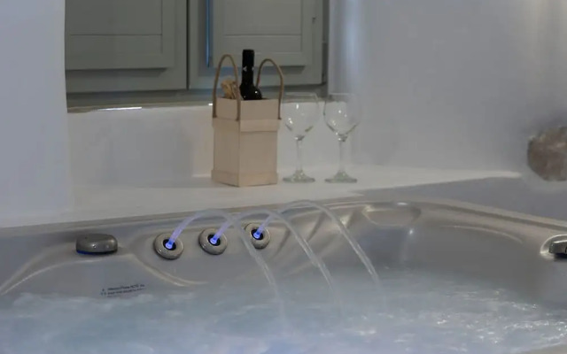 My Grandma s Home Naxos