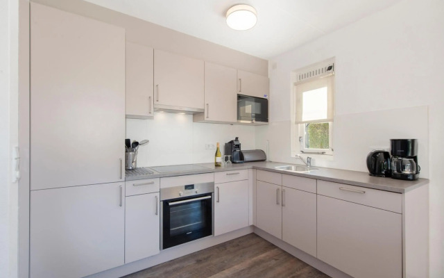 Restyled Villa With Dishwasher, Near the Beach