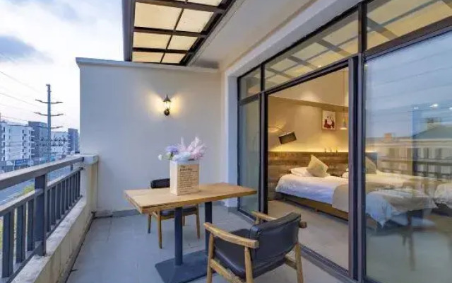 Huihong Hotel