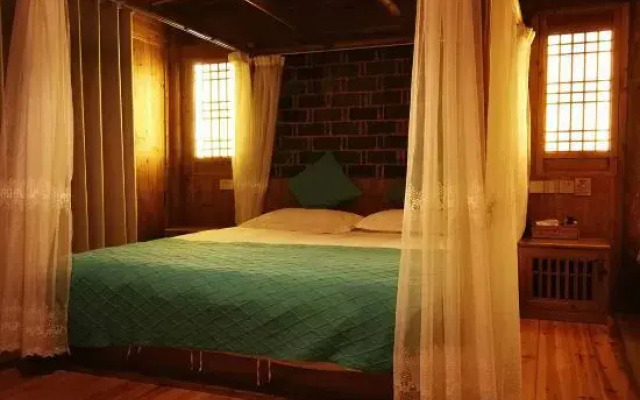Jinyuetang Boutique Guesthouse