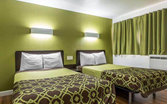 Rodeway Inn Downtown Hanford