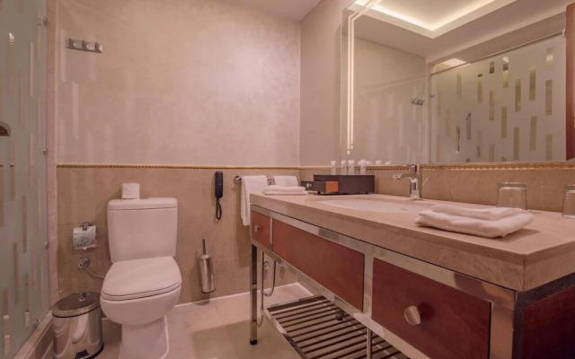 Albatros Aqua Blue Azrak VIP Package