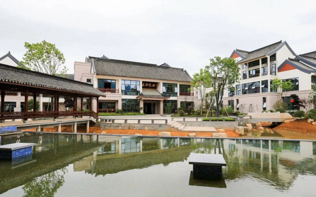 Anji Spring Alpha Resort
