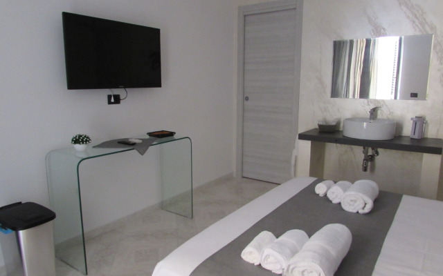 Bed and Breakfast CryAgo