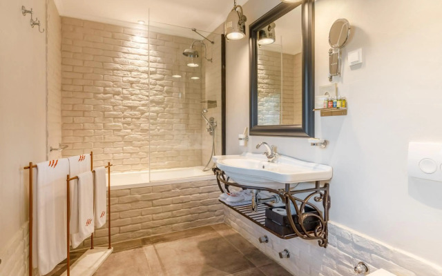 Alacati Port Ladera Hotel - Adults Only
