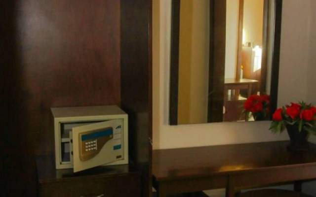 Tanza Oasis Hotel and Resort