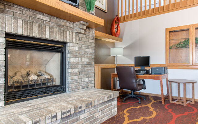 Sleep Inn & Suites West-Near Medical Center