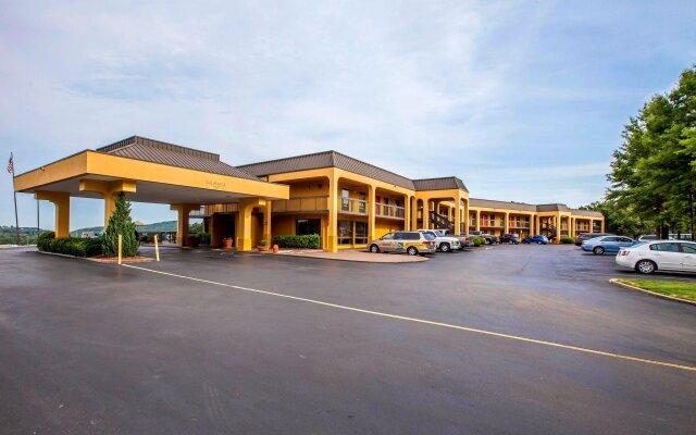Quality Inn Airport - Southeast