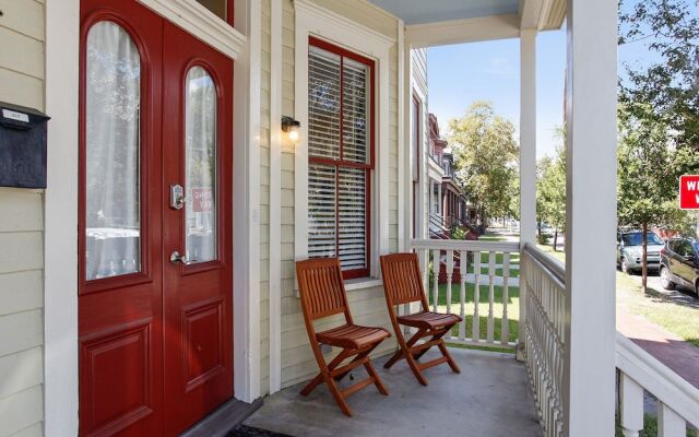 317 E Anderson Street Home