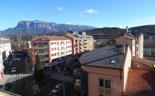 Apartamentos Edificio Aguilas