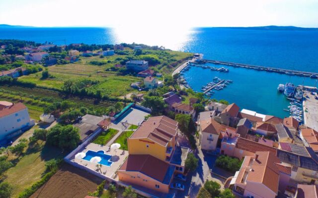 Apartment Bonex Privlaka 32181
