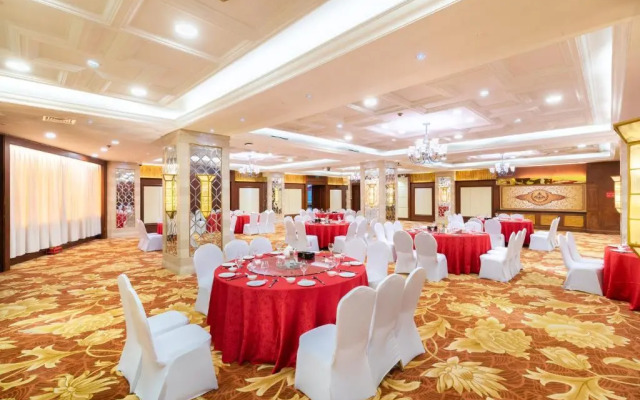 Tianjin Golden Ocean Hotel