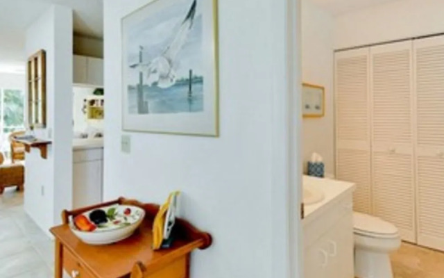 A Gulf Dream - 6250 Holmes #72