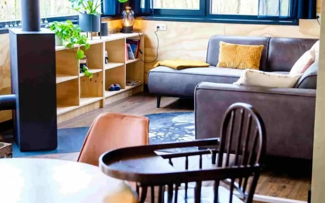 Waterlodge Reade Wikel