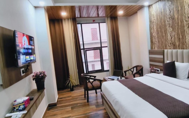 Lotus Infinity Hotel Haridwar by Akshay