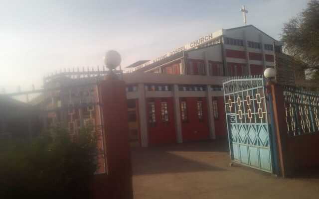 Kimbo Pefa Guest House