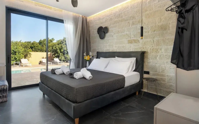 PanStel Luxury Villas - pools & jacuzzi