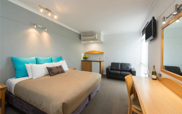 Berri Hotel – Guest Rooms – Berri