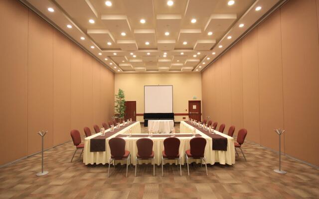 Holiday Inn Leon Plaza Mayor by IHG