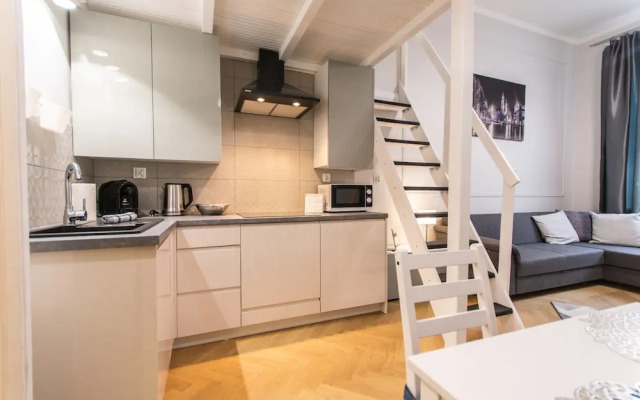 City Lights Apartments - Topolowa 48