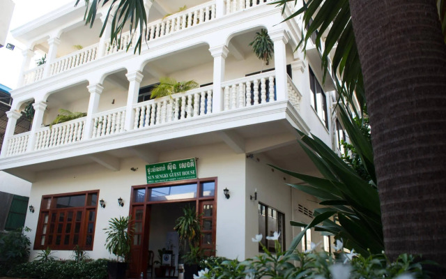 Sun Sengky Guesthouse