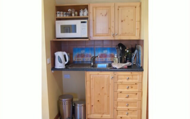 Roseneath Villa B&B