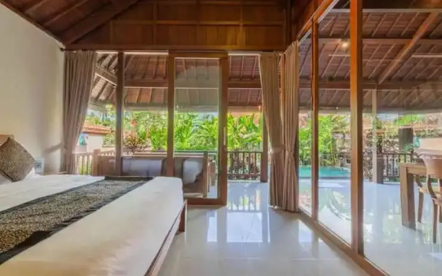 Sari Bungalow