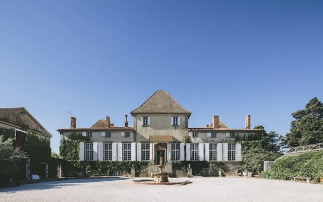 Chateau De Paraza