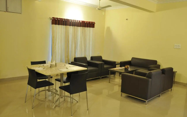 Luxor Park Service Apartment