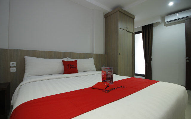 RedDoorz Plus @ TB Simatupang