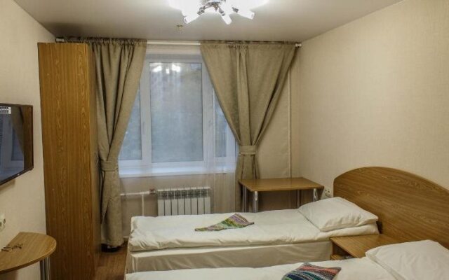 Hotel Mayak