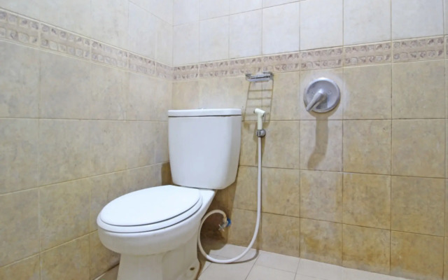 RedDoorz near XT Square Yogyakarta