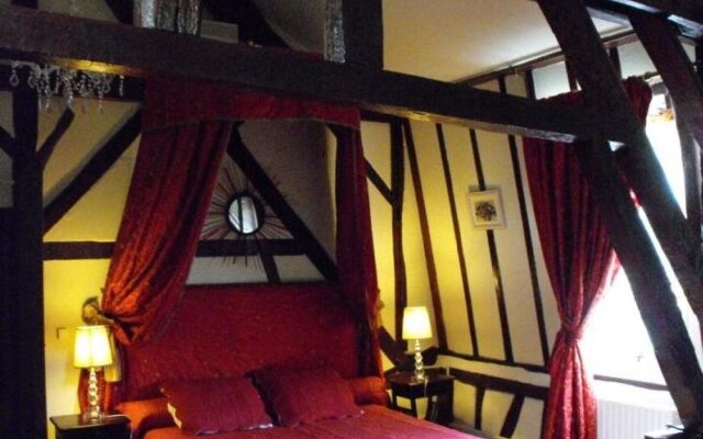 Le Montant au Palais