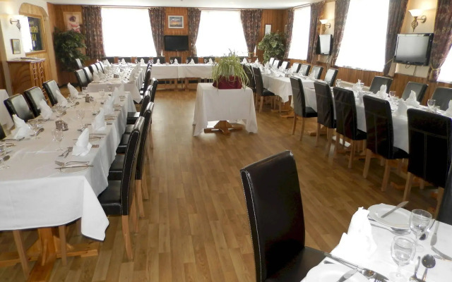 Wayside Cheer Hotel