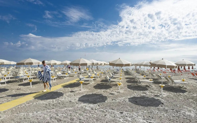 Hotel Premier & Suites