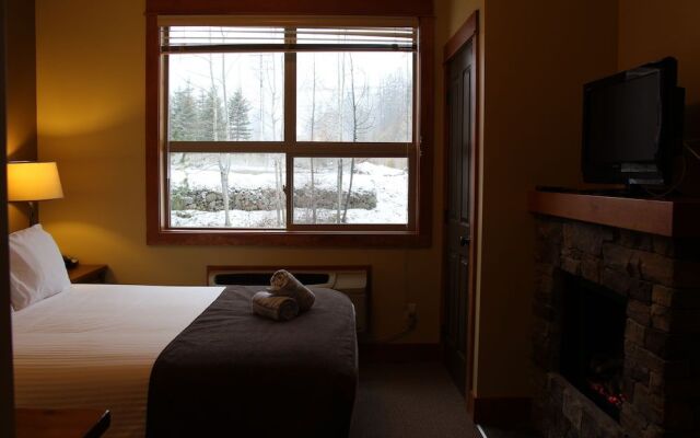Timberline Lodges by Fernie Lodging Company