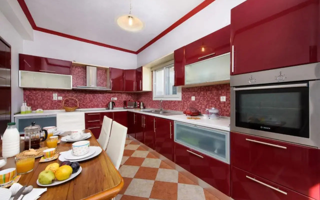 Villa Vardia