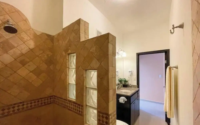 Gated 2BR Apartment Near Sandy Beach