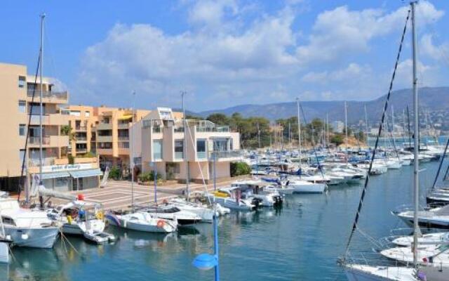 Apartment Rives De La Faviere