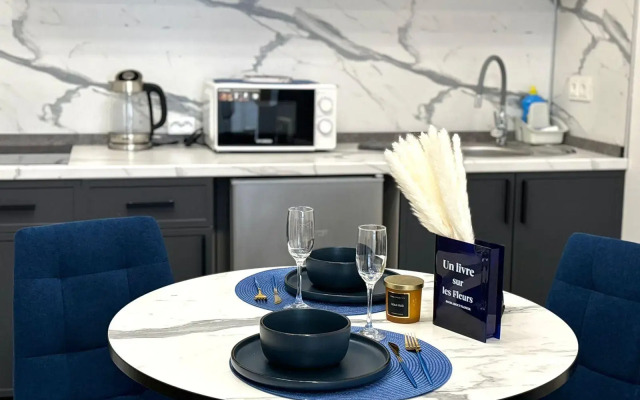 BestHome (BestHome) on Akademika Kolmogorova Street 26