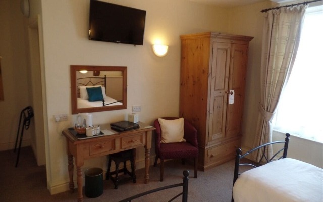 The Dodington Lodge