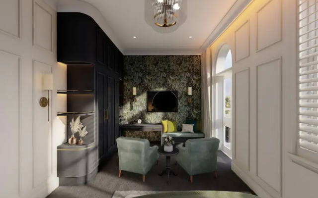 The Clements Hotel